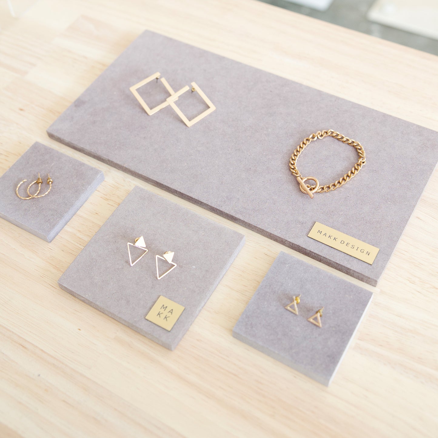 Plateaux en bois pour bijoux