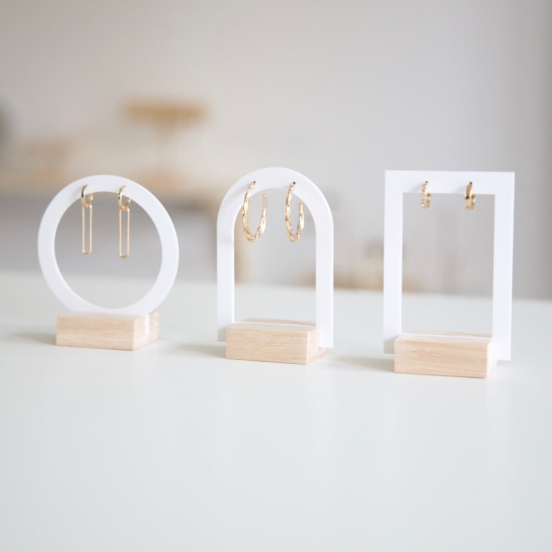 Acrylic jewelry displays