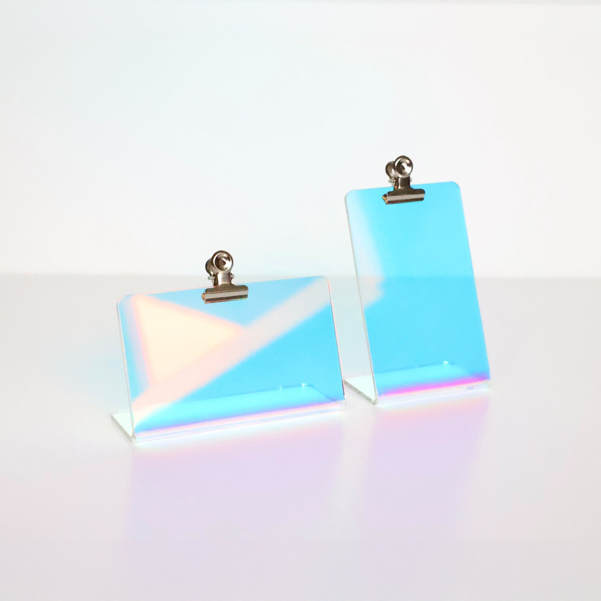 Business card display in holographic acrylic