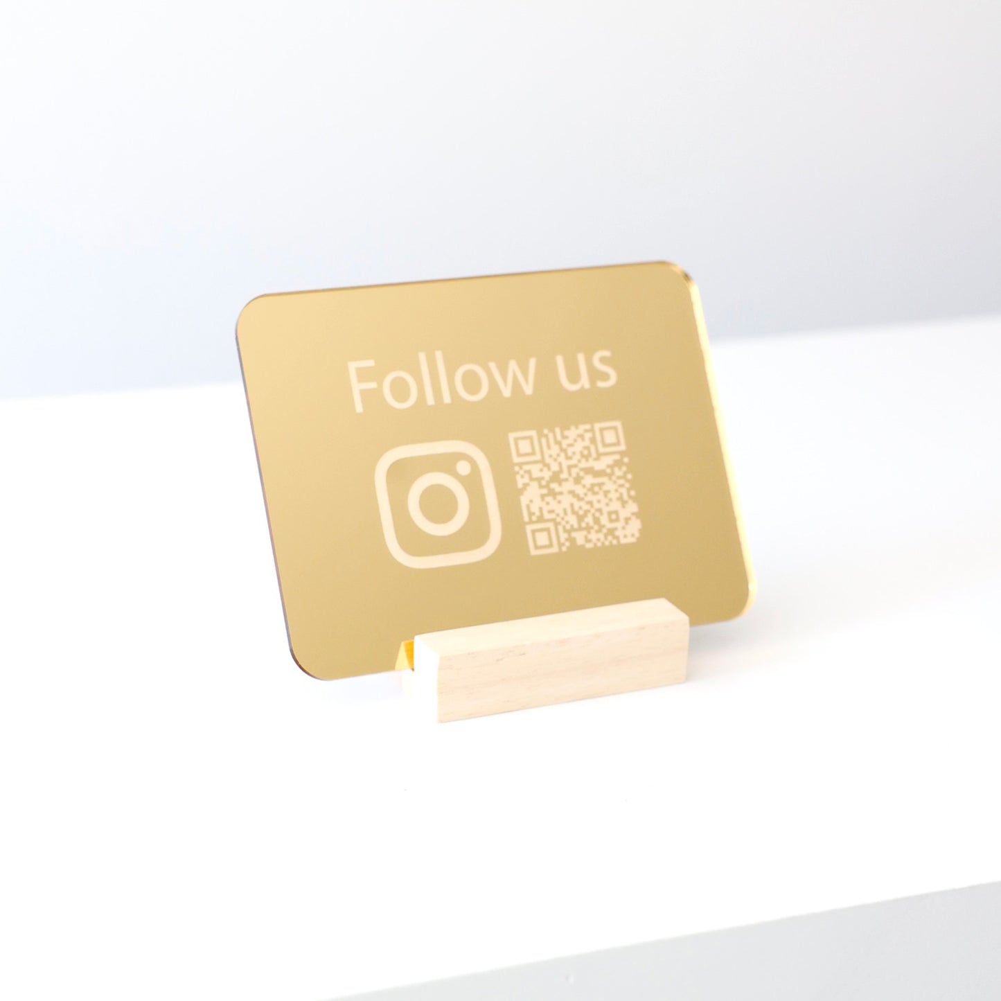 SOCIAL Personalized QrCode sign