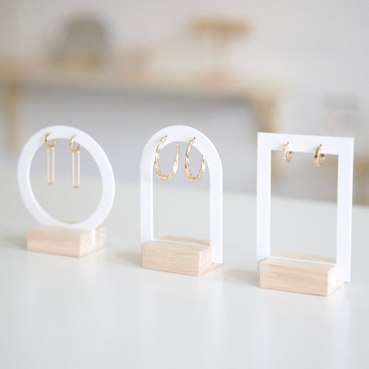 Set of 3 earring displays in white acrylic and Wood - Jewelry displays for boutiques and jewelry brands.