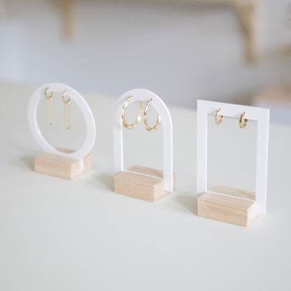 Set of 3 earring displays in white acrylic and Wood - Jewelry displays for boutiques and jewelry brands.