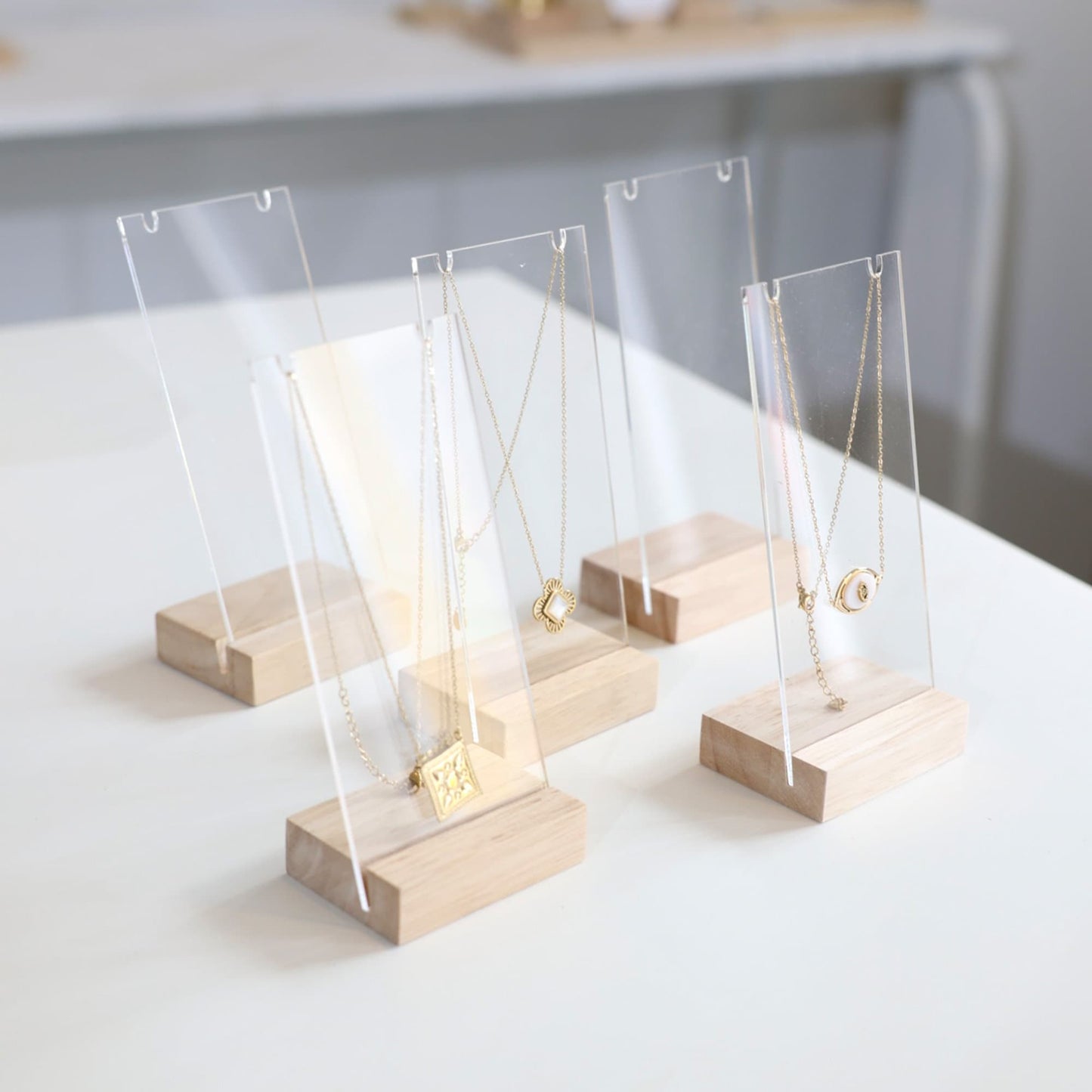 Set of 5 OUTLET necklace display stands, transparent jewelry holders, necklace holders, necklace display stands at Wood for professionals.