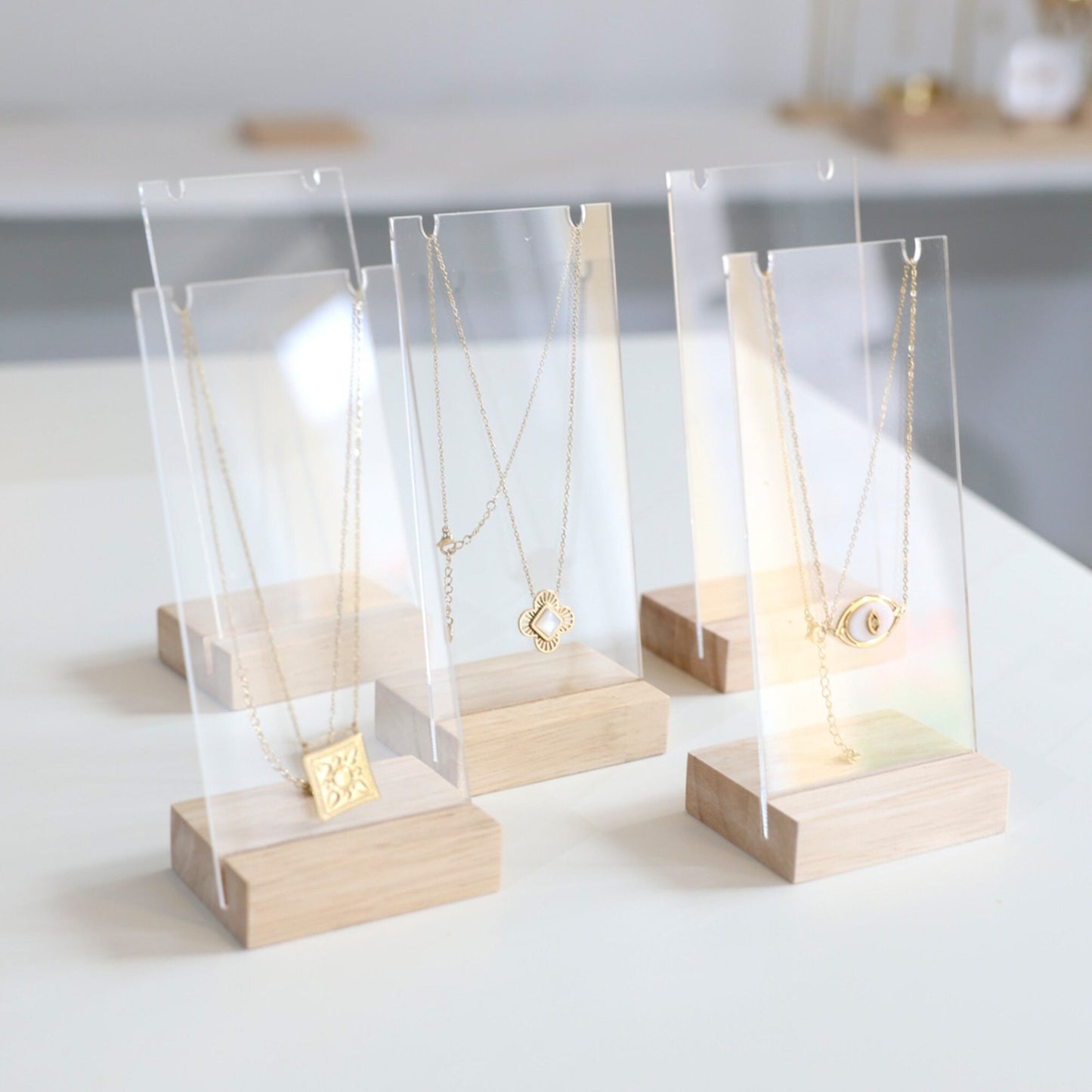 Set of 5 OUTLET necklace display stands, transparent jewelry holders, necklace holders, necklace display stands at Wood for professionals.