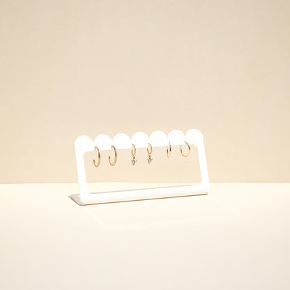 Modern design earring display