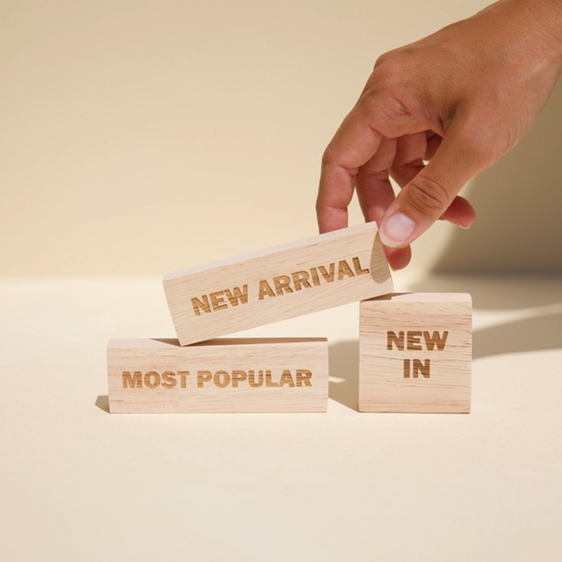 Engraved wooden blocks for boutiques by Makk Design