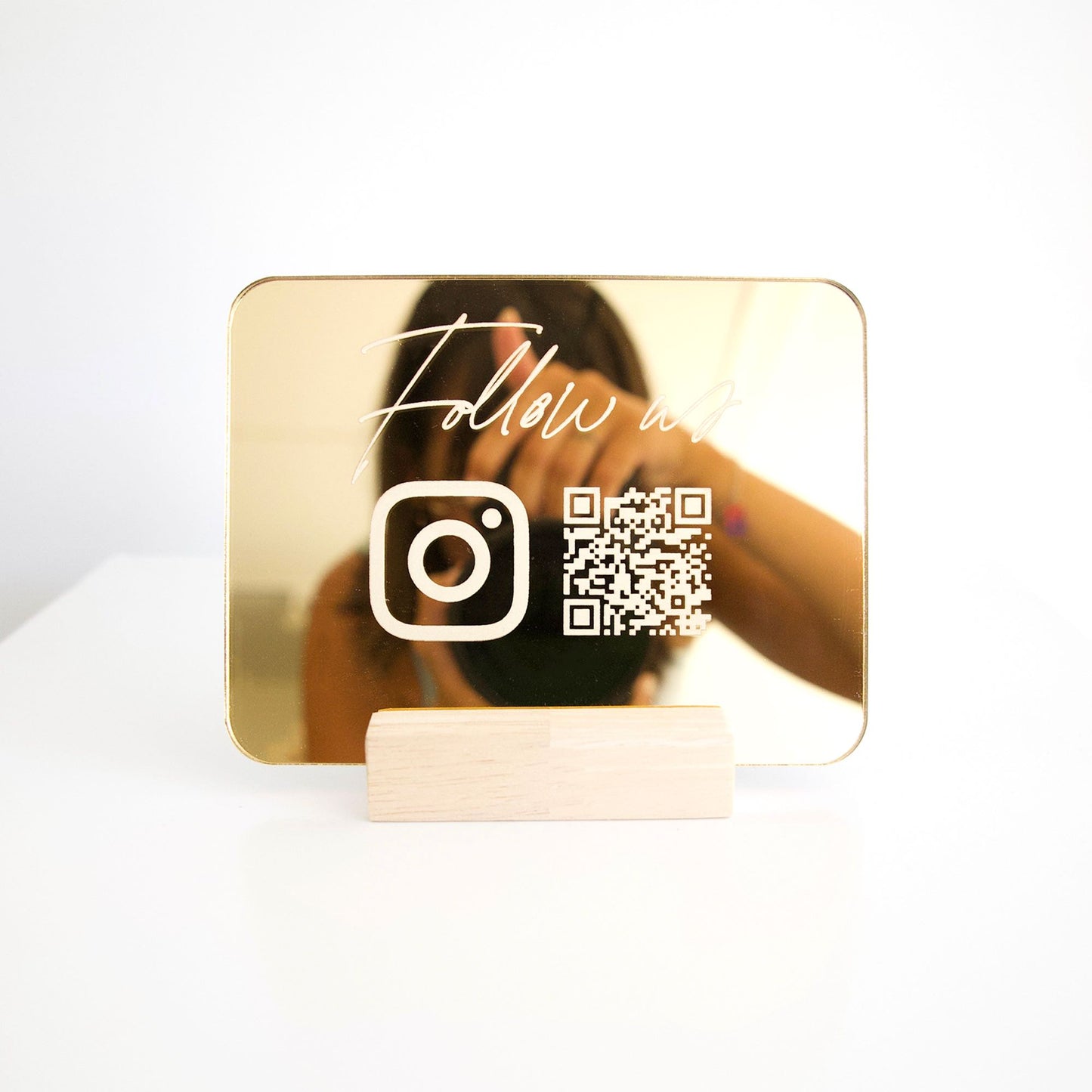 Mirror holder for personalized QR code