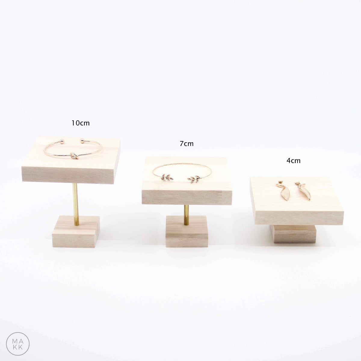 Wooden jewelry holder for stores