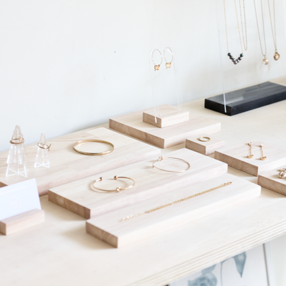 Wooden tray for displaying jewelry