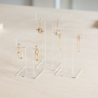 Stand for displaying earrings