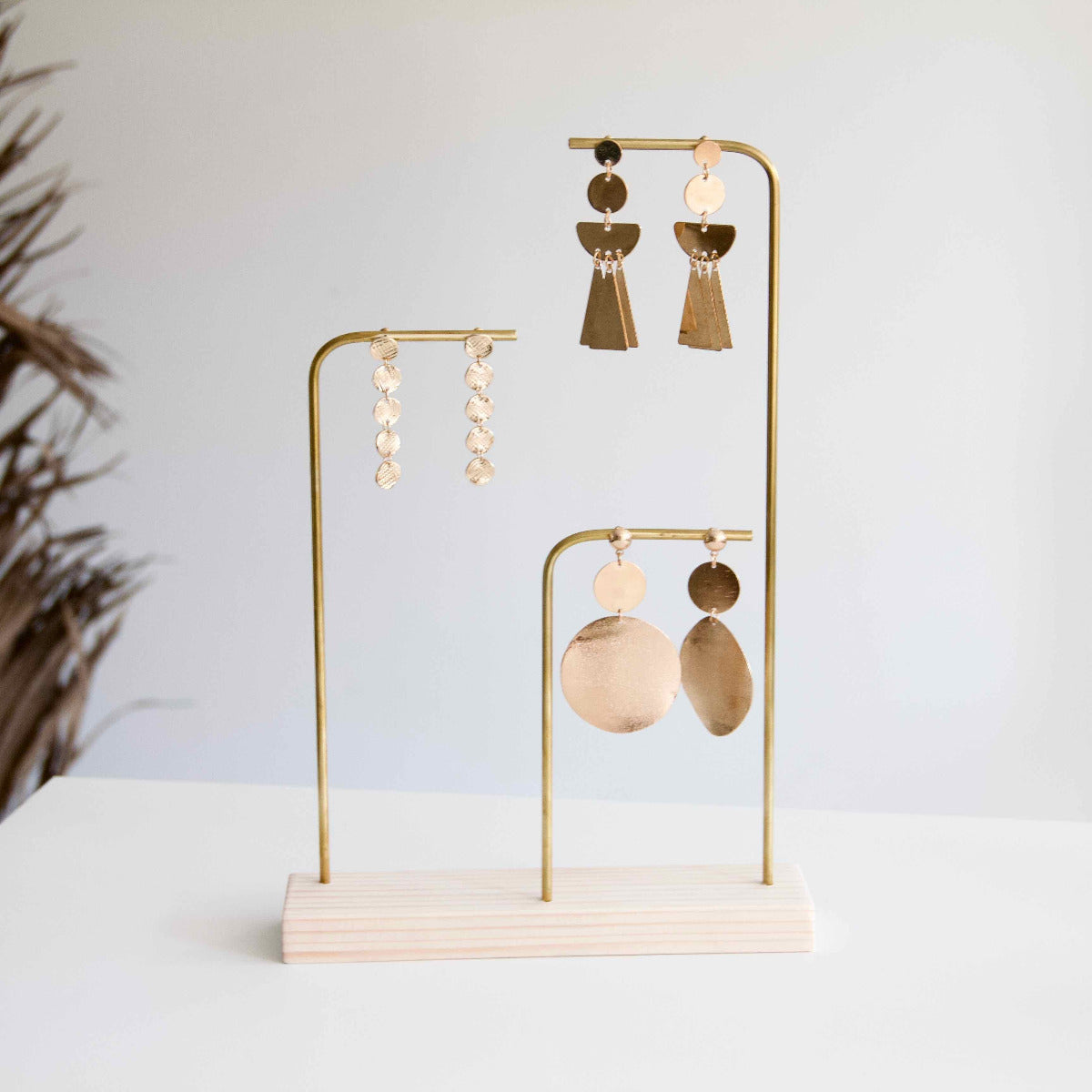 Hevea wood jewelry stand by Makk Design