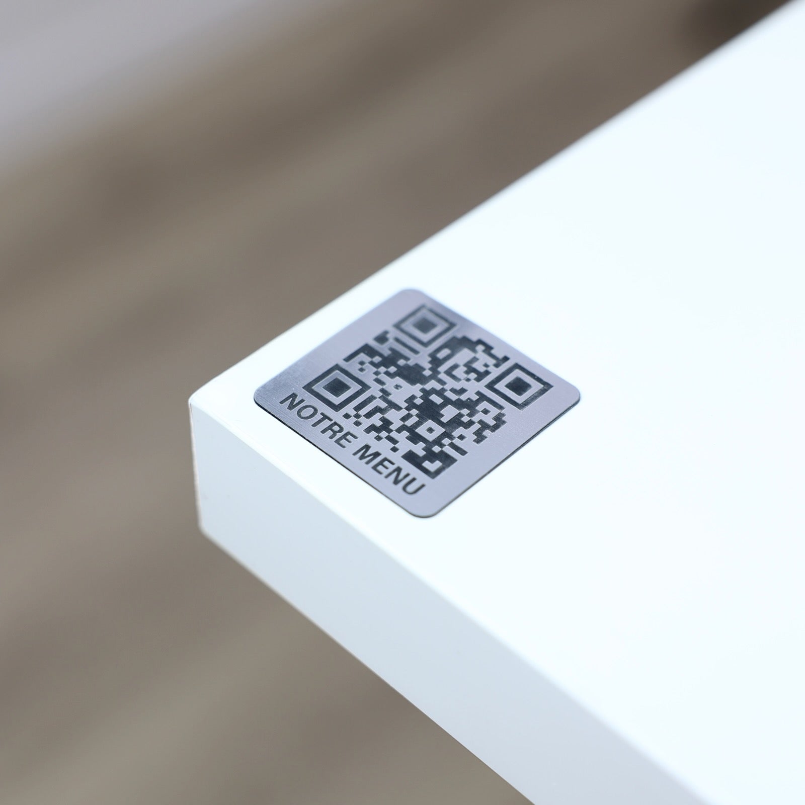 Sticker QR code gravé au laser pour les cafés et restaurants