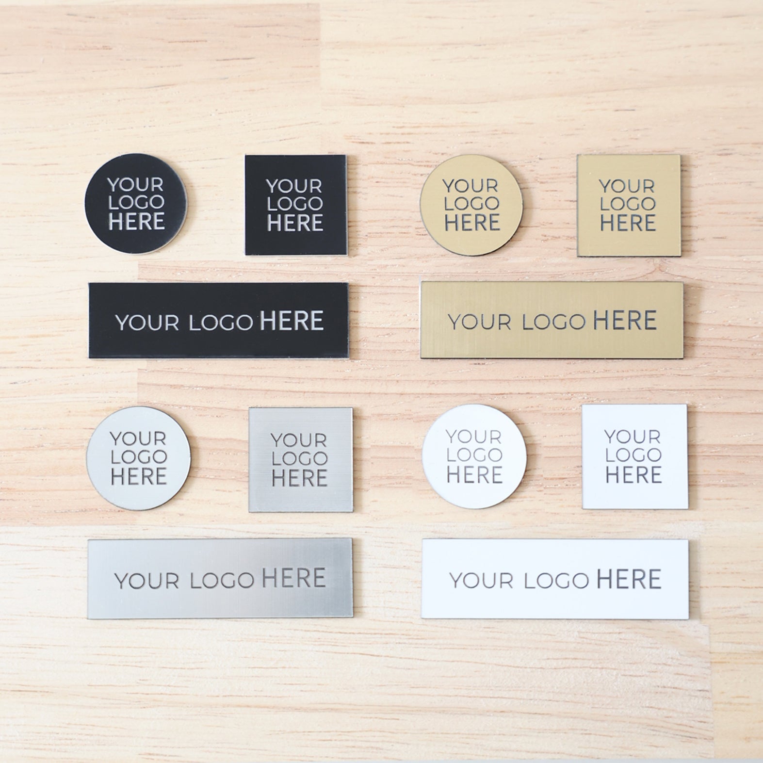 Sticker Avec Stickers acrylique personnalisés avec logo - Makk Design – makkdesign