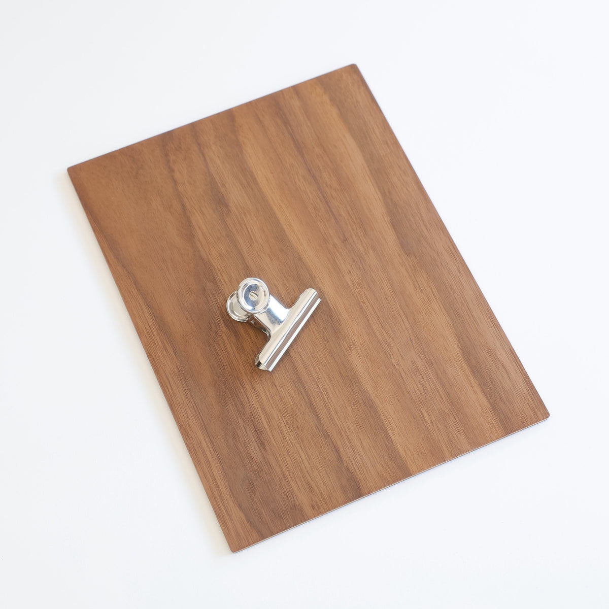 clipboard en bois pour menu de restaurant 