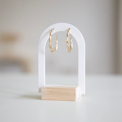 Presentoir a boucles d oreilles en bois et acrylique blanc 