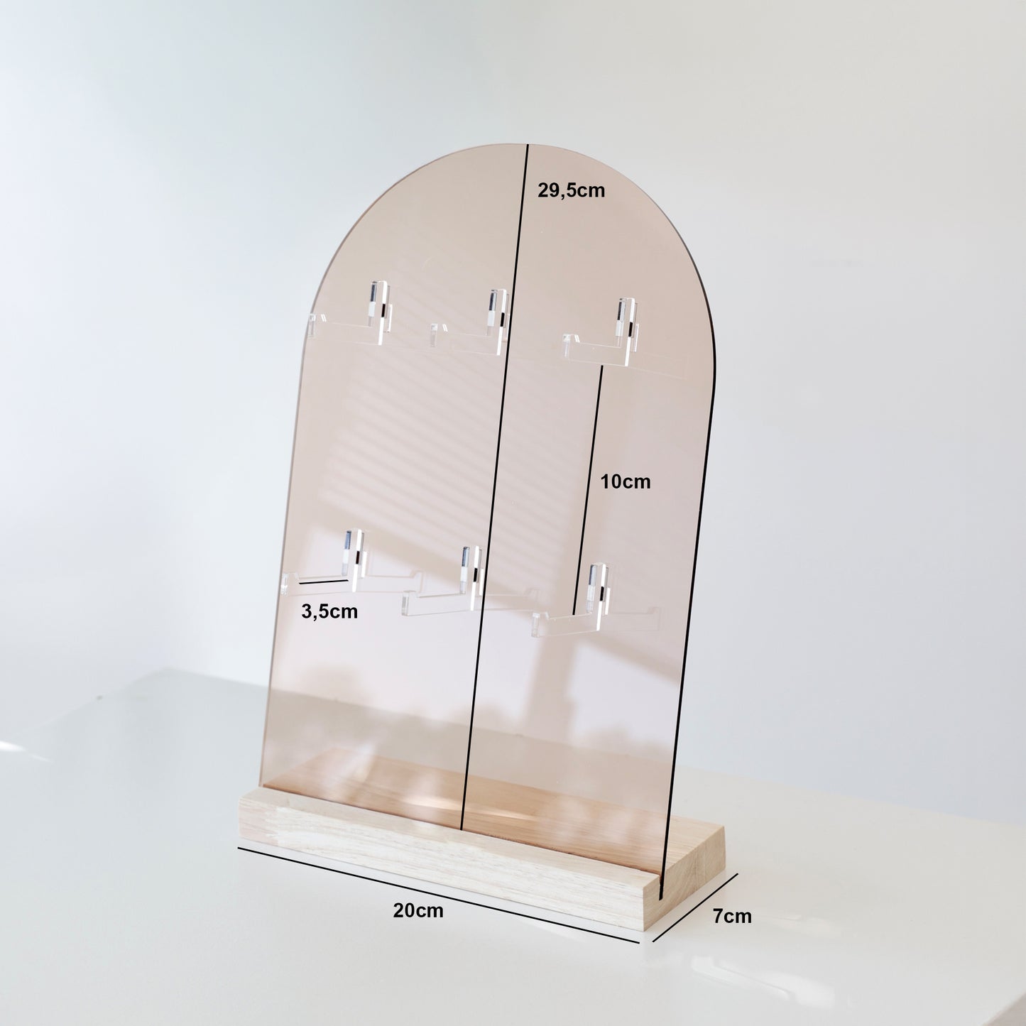 dimensions du présentoir en bois et acrylique de la marque Makk Design